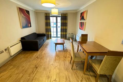 1 bedroom apartment to rent, St Thomas Place, Bristol, BS1