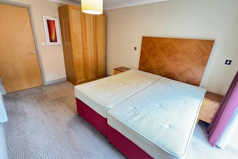 1 bedroom apartment to rent, St Thomas Place, Bristol, BS1