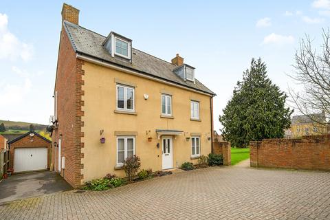 undefined, Home Orchard, Stroud GL5