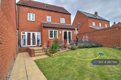 undefined, Needlepin Way, Buckingham, MK18