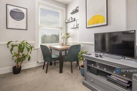 undefined, Haydons Road, Wimbledon, SW19