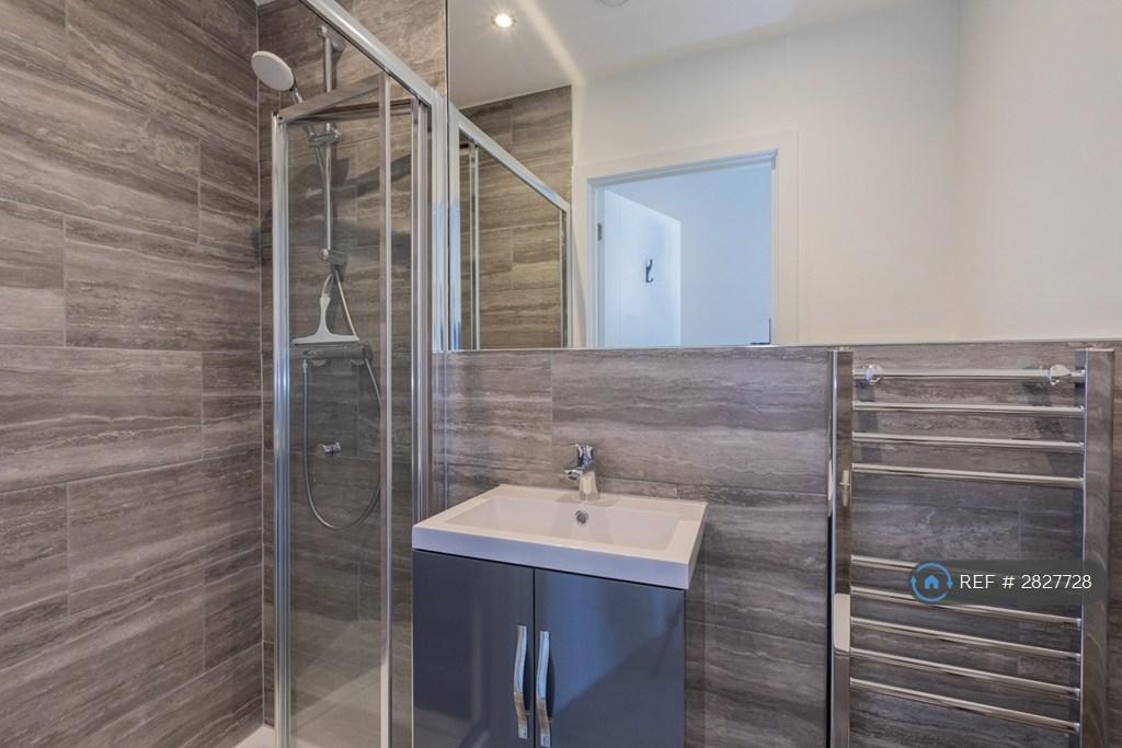 Ensuite 2