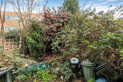 undefined, Old Farm Close, Hounslow, TW4