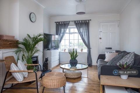 2 bedroom terraced house to rent - Brook Street, Twyford, Reading, RG10