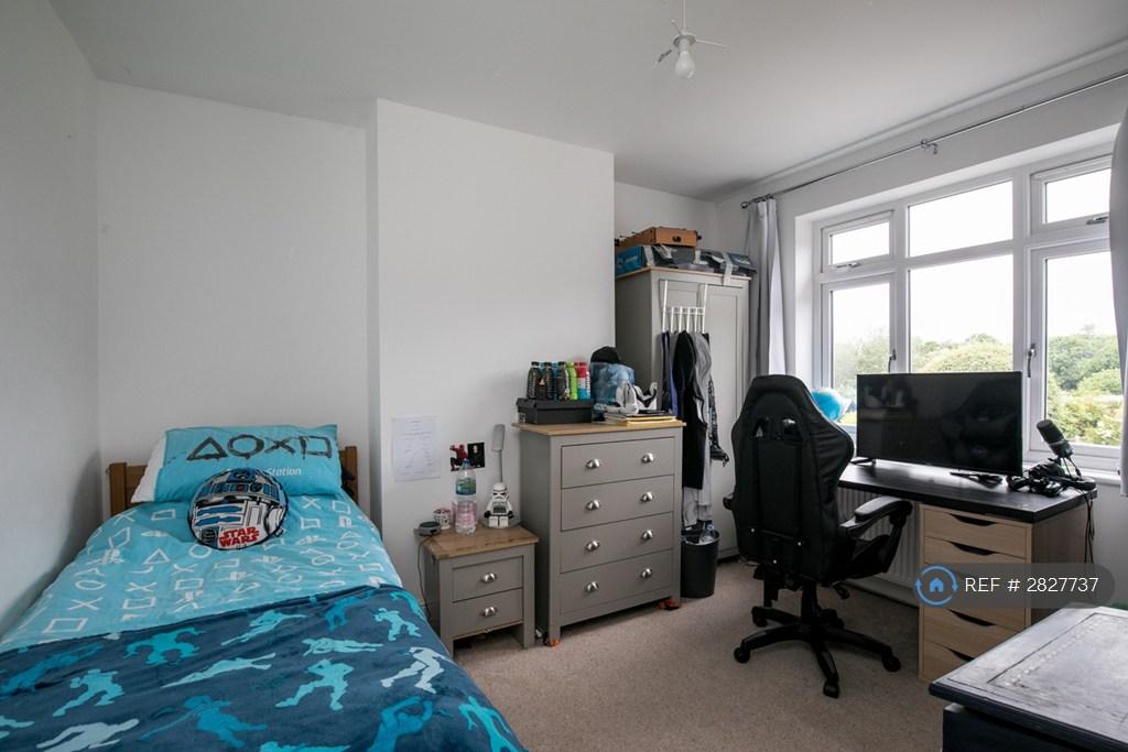 Back Bedroom