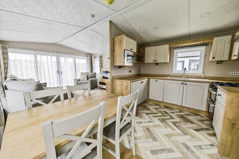 undefined, Sea End Caravan Park, Burnham-On-Crouch, Essex, CM0