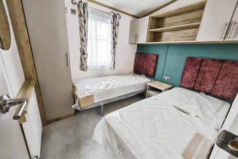 undefined, Sea End Caravan Park, Burnham-On-Crouch, Essex, CM0