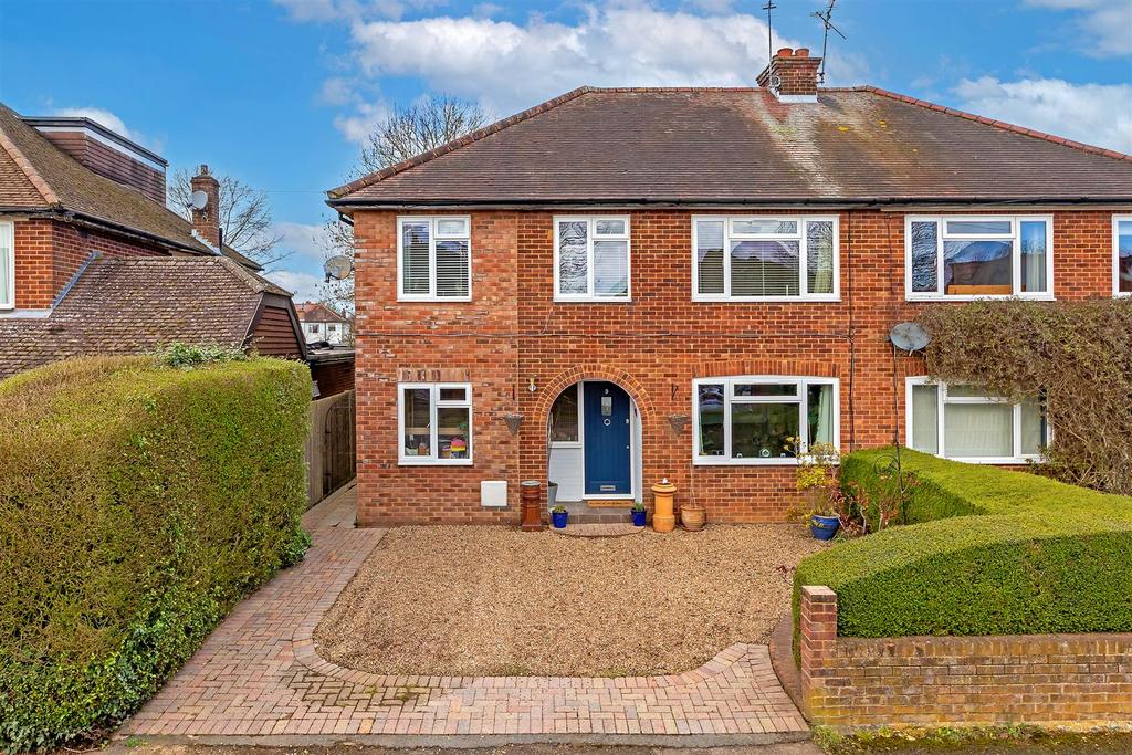 9 Pondfield Crescent-11.jpg