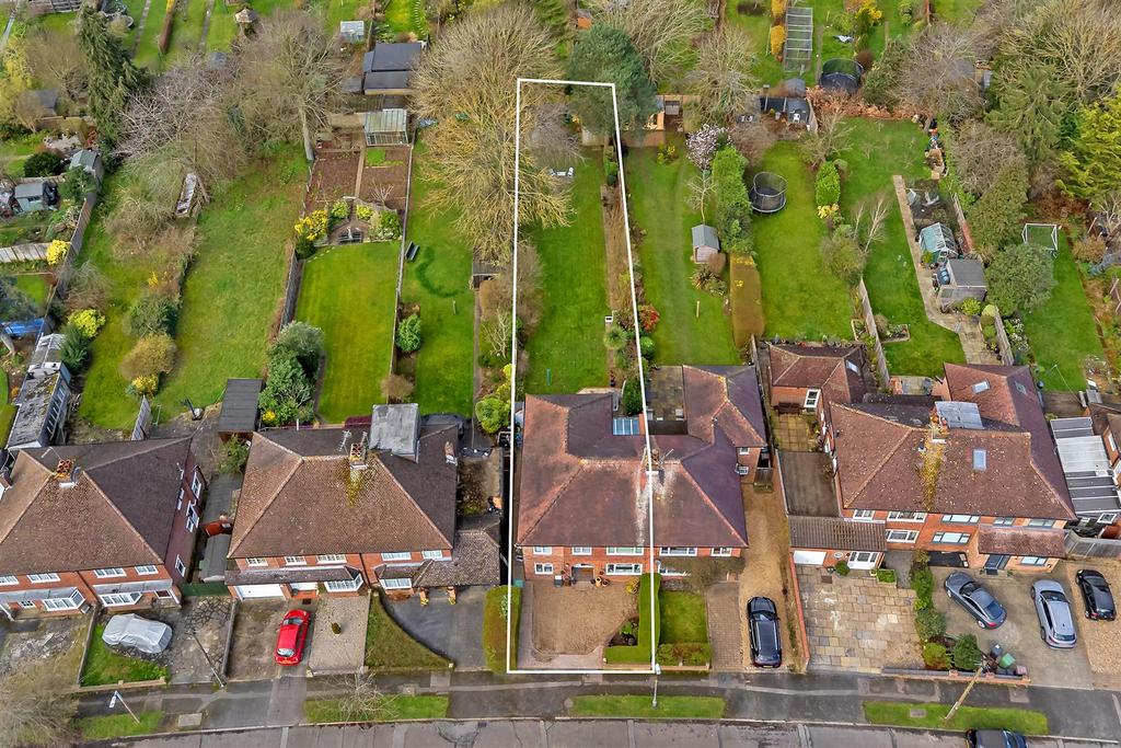 9 Pondfield Crescent-3.jpg