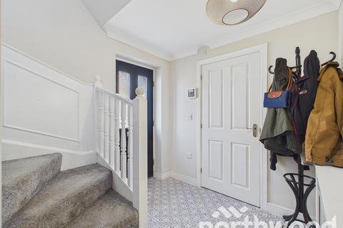 3 bedroom end of terrace house for sale, Imperial Way, Singleton, Ashford, TN23