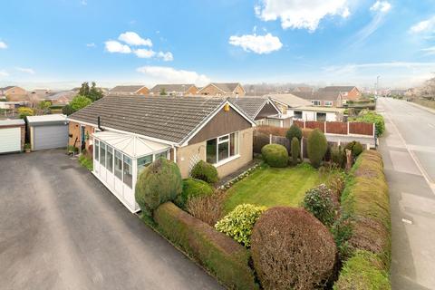 2 bedroom detached house for sale - Burton Acres Lane, Kirkburton, HD8