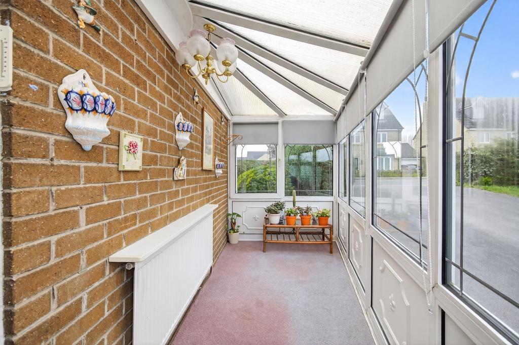 Conservatory/sun room