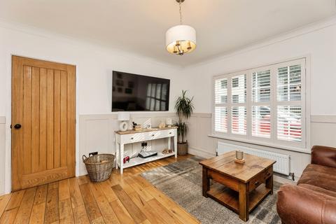 3 bedroom semi-detached bungalow for sale, The Bungalows, Hensall, Goole