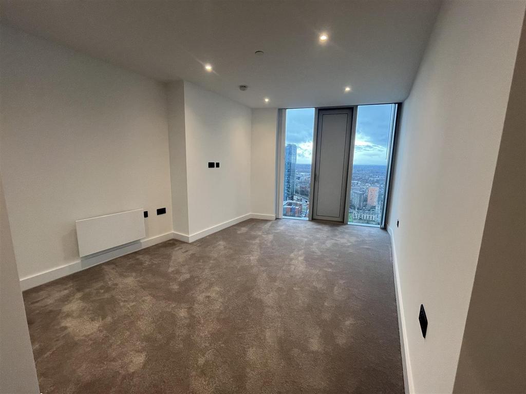 Bedroom.1.jpeg