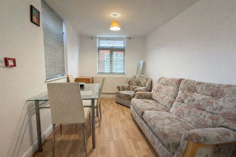 1 bedroom flat to rent, Tudor Road, Leicester LE3