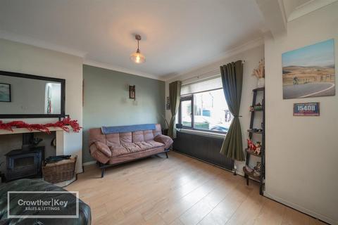 3 bedroom semi-detached house for sale, Rockfield Road, Buxton