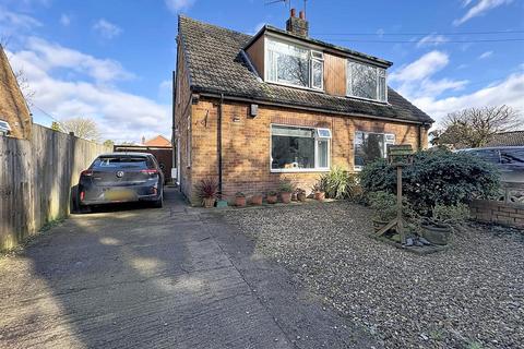 3 bedroom semi-detached bungalow for sale - Sigglesthorne