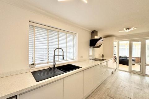 undefined, Moss Lane, St Helens