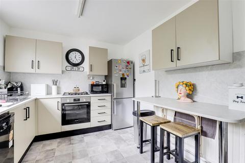 undefined, Needham Road, Nottingham NG5