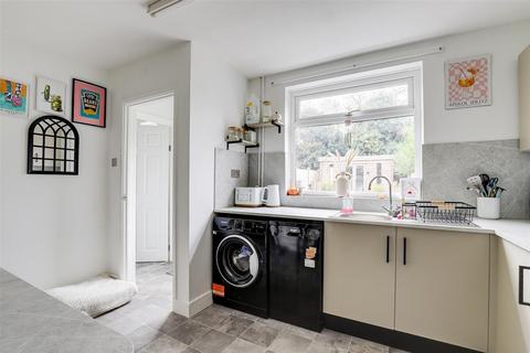 undefined, Needham Road, Nottingham NG5