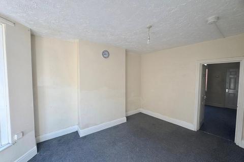 3 bedroom terraced house to rent, Spring Bank, HULL