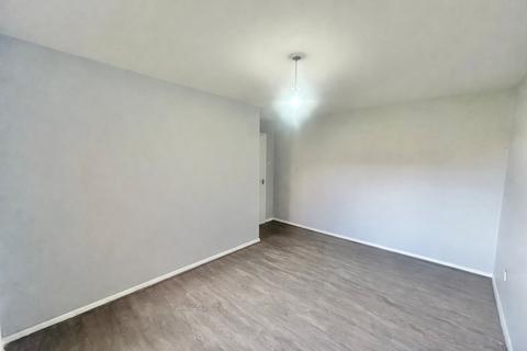 undefined, Curzon Drive, Grays, RM17