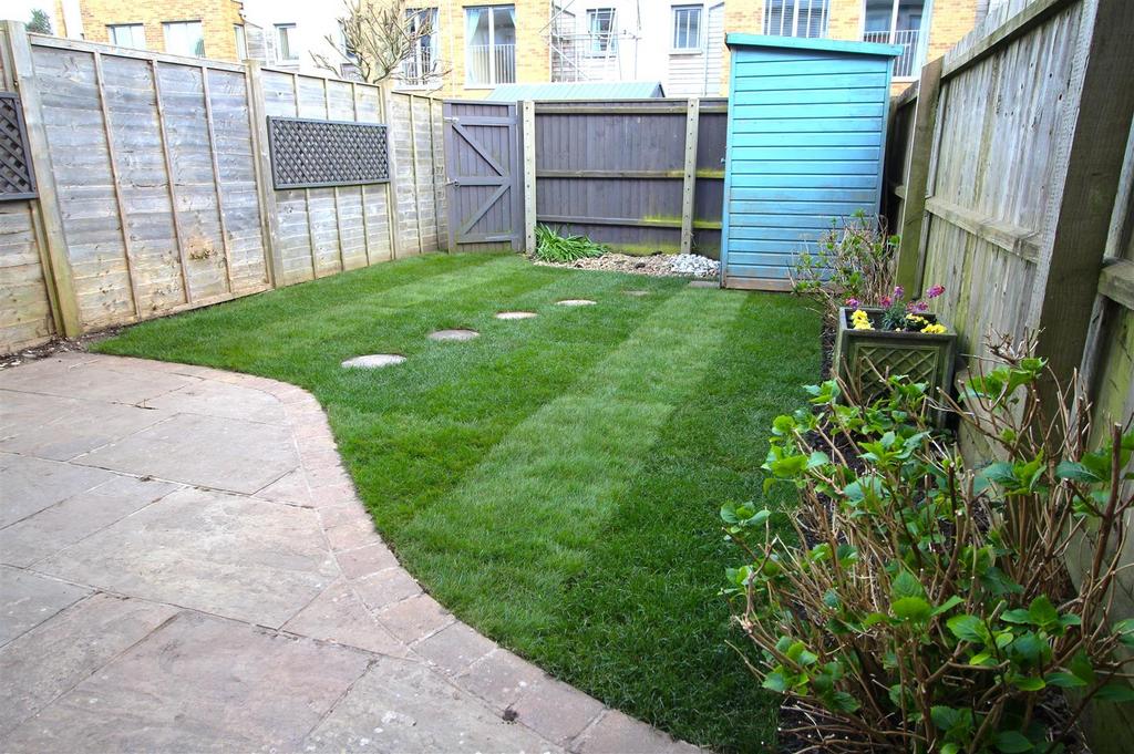 Garden 1.JPG