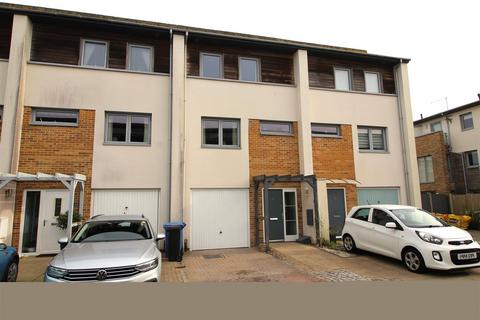 3 bedroom terraced house for sale, Broomhill Way, Poole