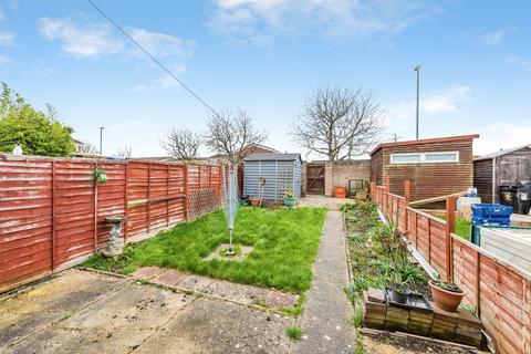 3 bedroom terraced house for sale, Colingsmead, Swindon, Wiltshire, SN3