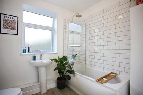 2 bedroom flat for sale, The Cedars, Mauldeth Road, Heaton Mersery, Stockport, SK4
