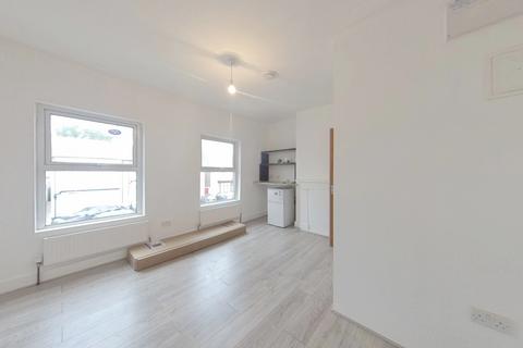 undefined, Boswell Road, Thornton Heath CR7