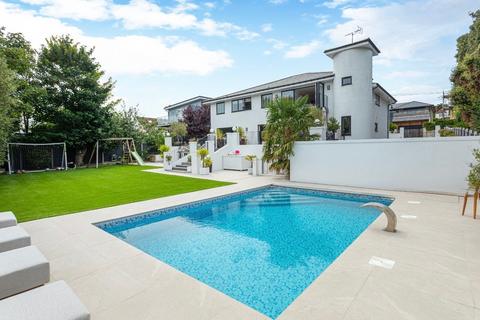 4 bedroom detached house for sale, North Foreland Avenue, Broadstairs, Kent, CT10