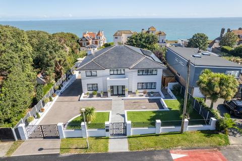 undefined, North Foreland Avenue, Broadstairs, Kent, CT10