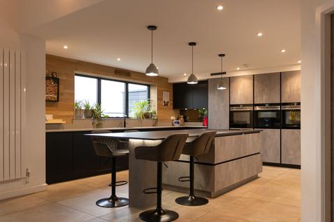 undefined, 34 Oldnall Road, Kidderminster DY10