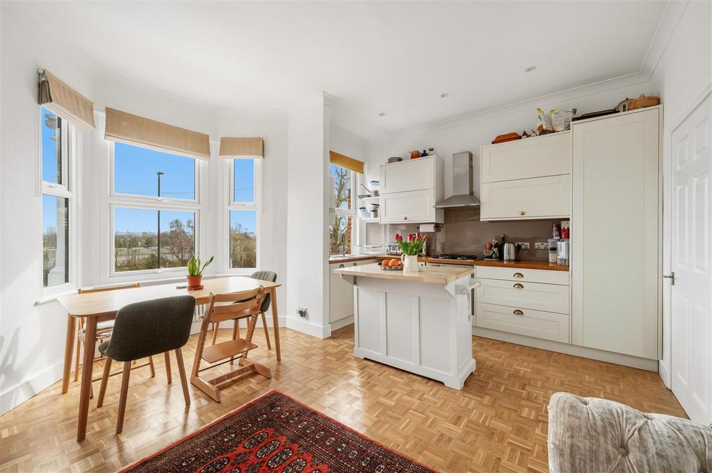 Flat 2, 87 Alexandra Road-6.JPG