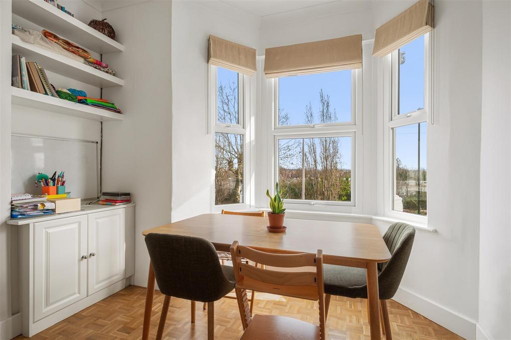 Flat 2, 87 Alexandra Road-8.jpg