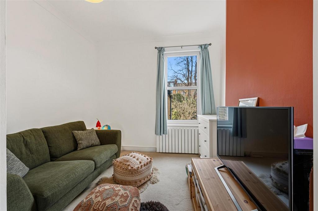 Flat 2, 87 Alexandra Road-9.jpg