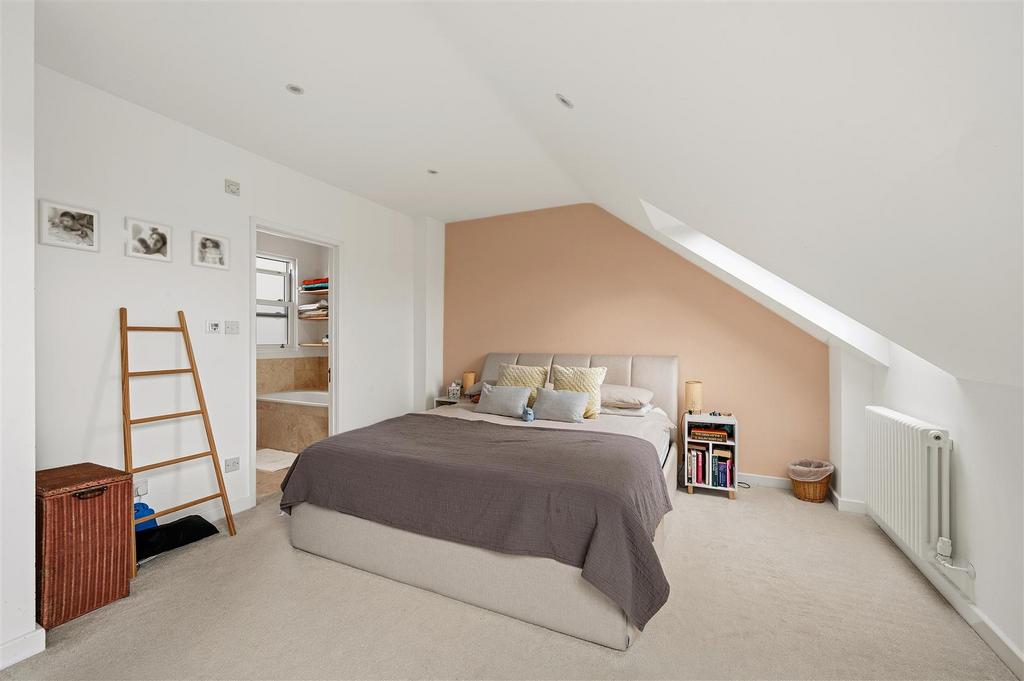 Flat 2, 87 Alexandra Road-17.jpg