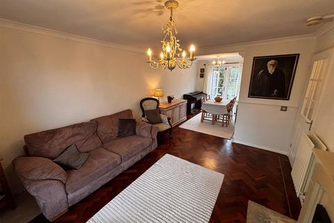 2 bedroom maisonette for sale, Haldens, Welwyn Garden City
