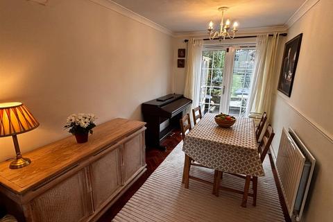 2 bedroom maisonette for sale, Haldens, Welwyn Garden City