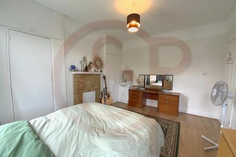 undefined, Lillian Avenue, Acton, W3
