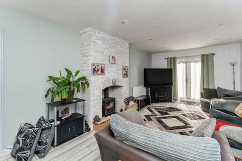 3 bedroom terraced house for sale, Shaw Close, Great Sutton, Ellesmere Port, Cheshire, CH66