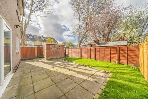 undefined, Millbourne Road, Hanworth TW13