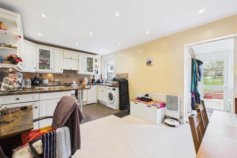 undefined, Chipstead Valley Road, Coulsdon CR5