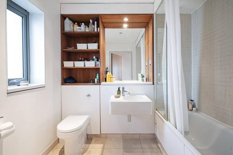 undefined, Kingsland Road, Haggerston, London, E8