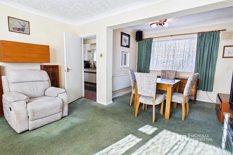 undefined, Bransby Road, Chessington, Surrey. KT9