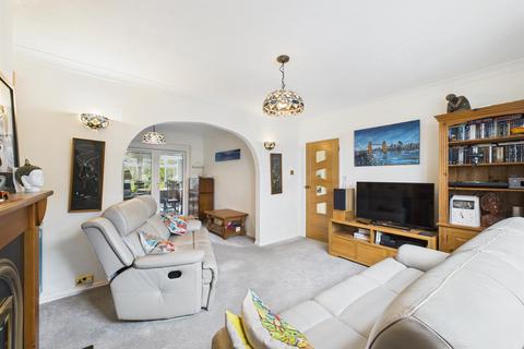 3 bedroom semi-detached house for sale, Benham Close, Coulsdon CR5