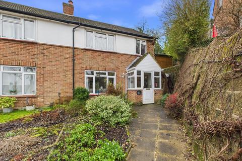 Benham Close, Coulsdon CR5