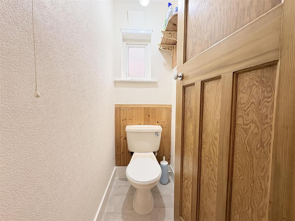 Separate WC