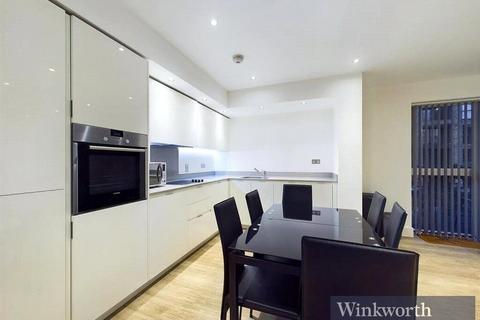3 bedroom apartment to rent, Lyon Road, Harrow, HA1